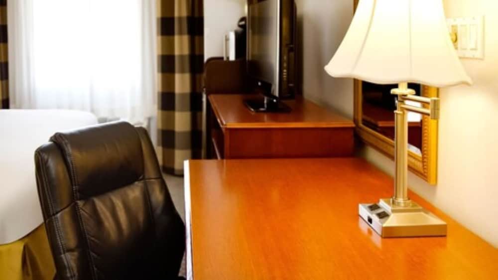 Wingate by Wyndham Eagle Vail Valley - photo 25