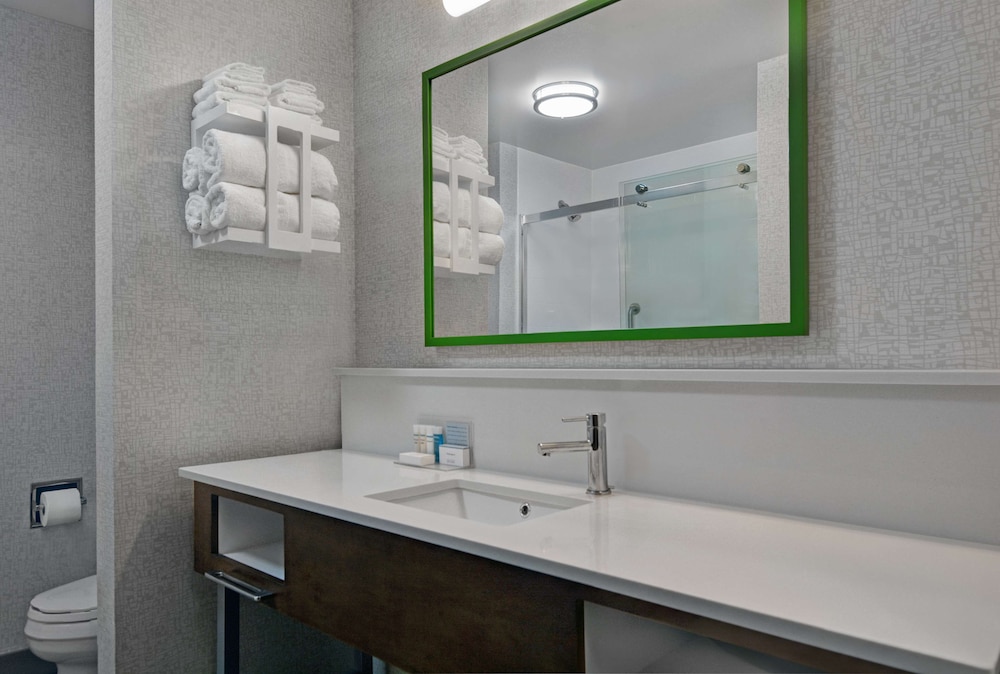 Hampton Inn Charlotte Monroe - photo 25