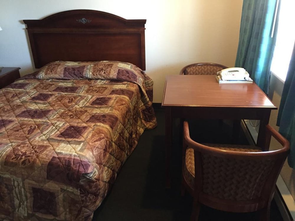 Summer Wind Budget Motel - photo 5