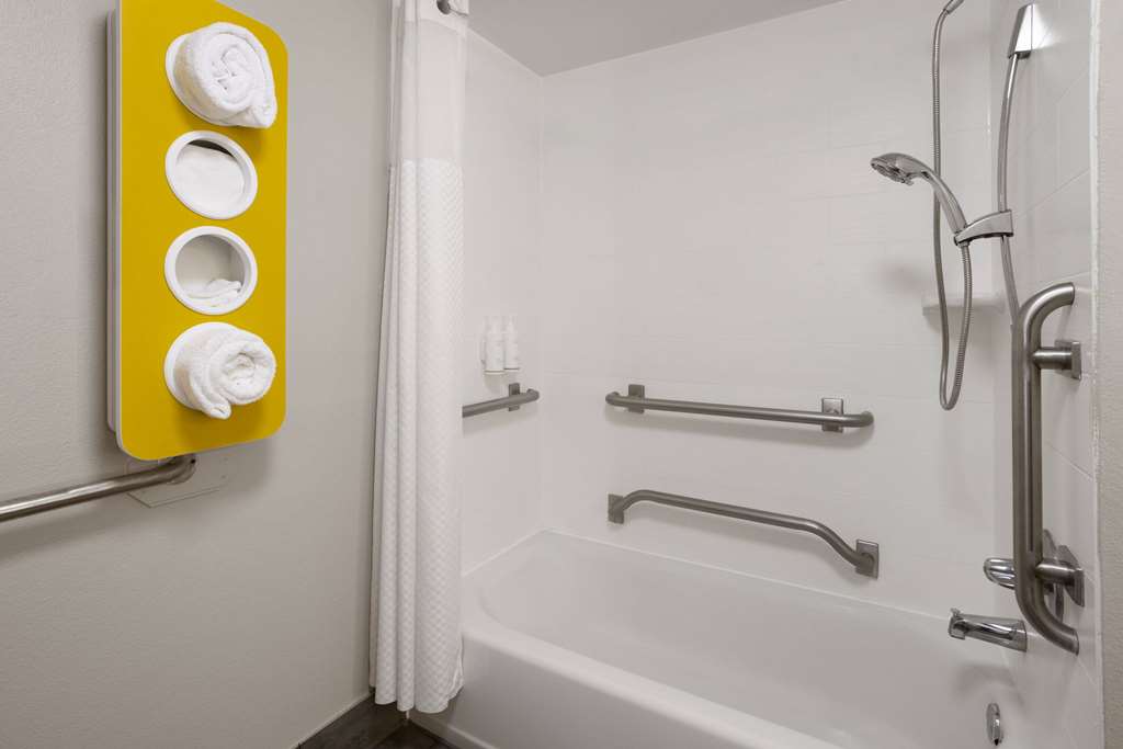 Days Inn by Wyndham Acworth - photo 24