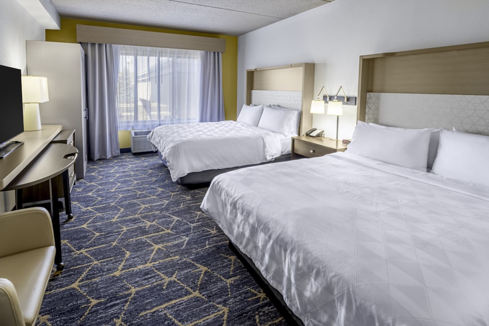 Holiday Inn & Suites Wausau Rothschild by IHG - photo 16