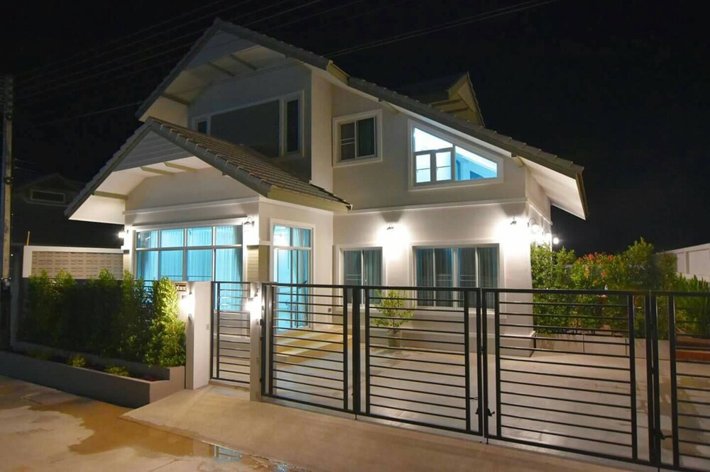 Baan Fin 88 - last minute hotel in Hua Hin