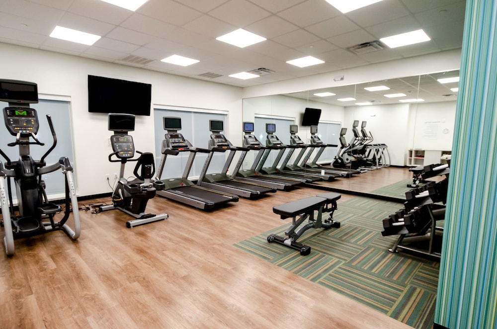 Holiday Inn Express & Suites Taylor by IHG - photo 15