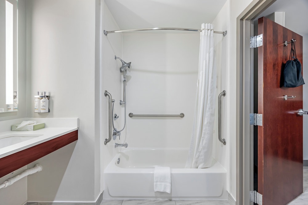 Holiday Inn Express White House an IHG Hotel - photo 21