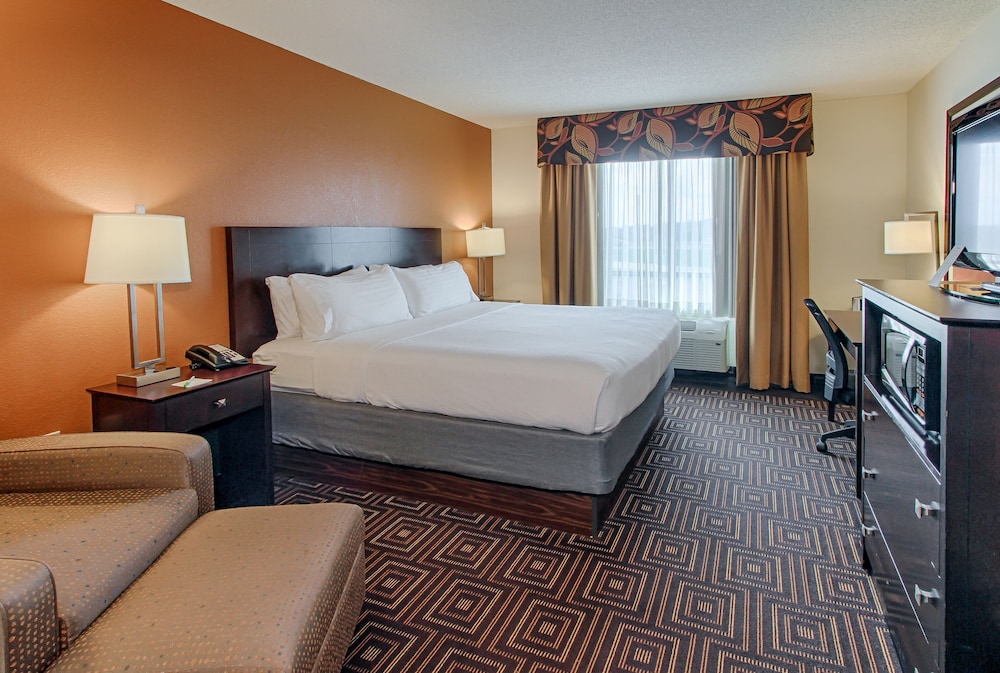 Holiday Inn Knoxville West Cedar Bluff Rd by IHG - photo 5
