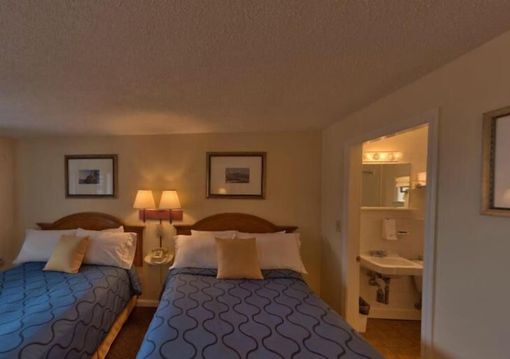 Sands by the Sea Motel - photo 19