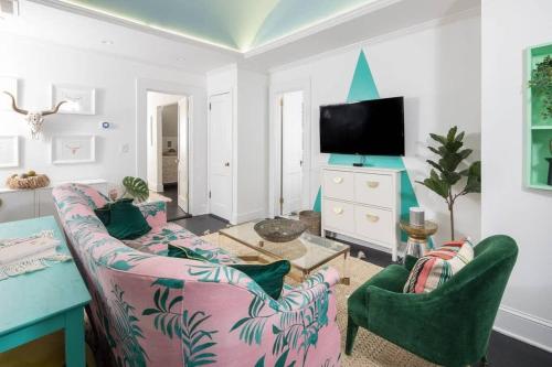 Jungalow Bungalow — 4-Star Luxury Hotel in Atlanta, United States