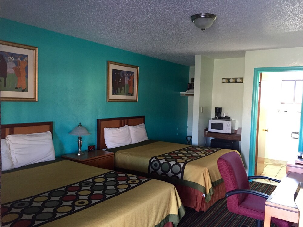 Klamath Motor Lodge - photo 7