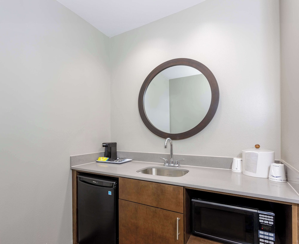 Hampton Inn & Suites Tallahassee I 10 Thomasville Road - photo 33