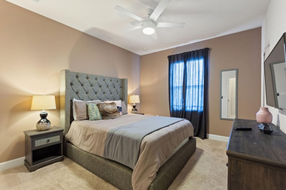 Coral Eagle at Solterra Resort by Shine Villas 415 — 4-Star Luxury Hotel in Davenport, United States