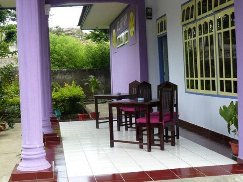 Hotel Happy Happy — hotel in Bajawa