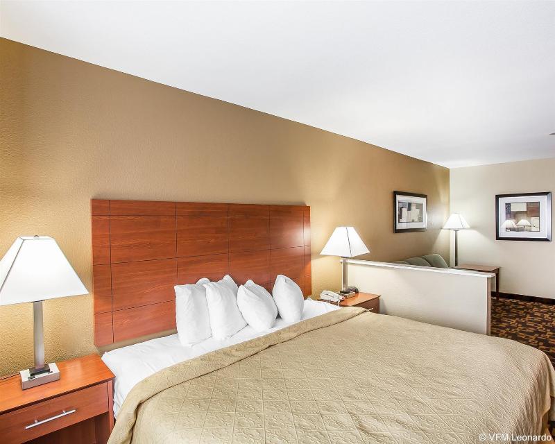 Quality Inn & Suites Mt. Juliet - photo 15