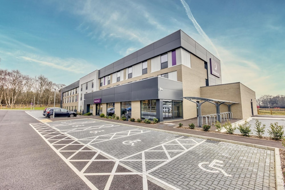 Premier Inn Uckfield - carbon neutral hotel in Uckfield