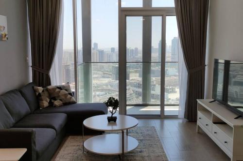 High floor 1BR vacation home with terrace — 4-Star Luxury Hotel in Dubai, United Arab Emirates