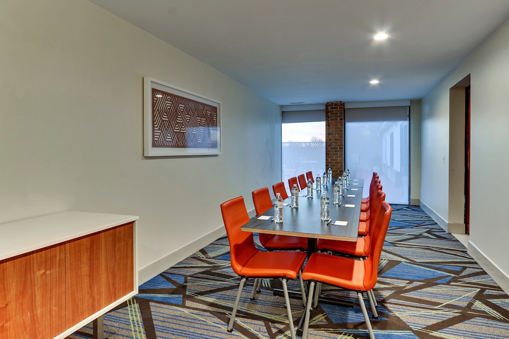 Holiday Inn Express Hotel & Suites Bad Axe by IHG - photo 54