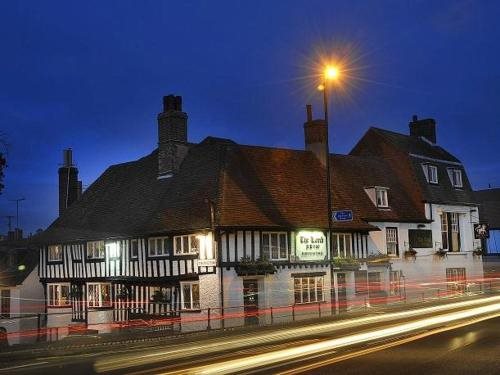 The Lamb Inn - carbon neutral hotel in Eastbourne