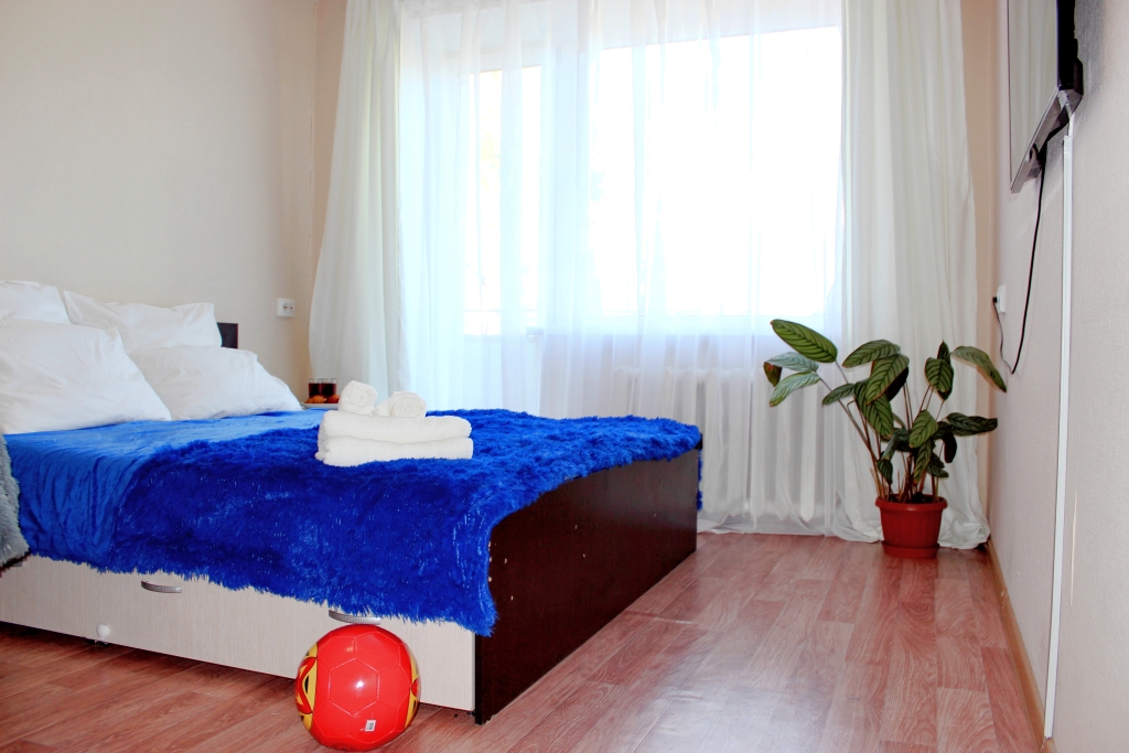 Day and night on Engels Street in Chelyabinsk, Russia