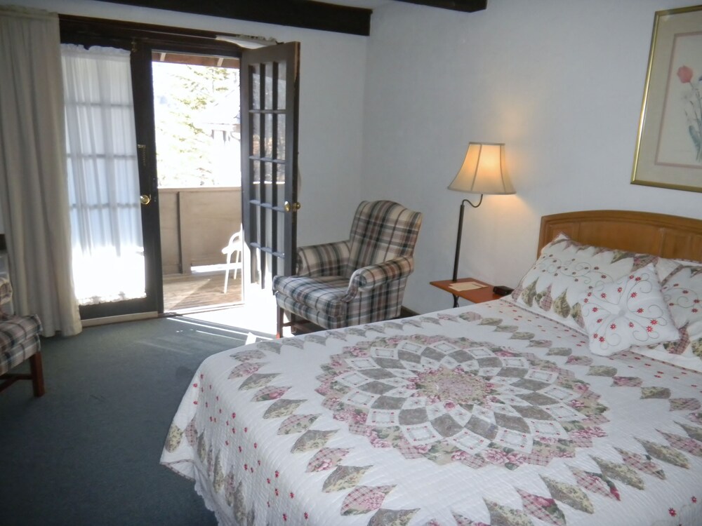 Beech Mountain Inns - photo 13
