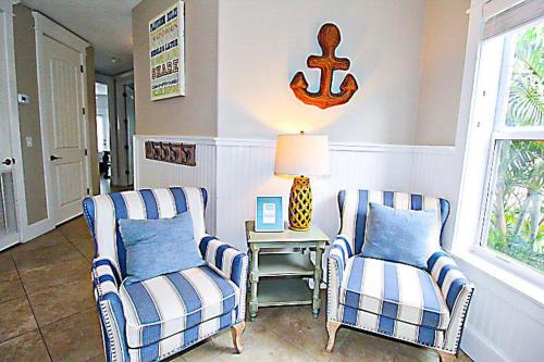Nautical Tides by AMI Locals - photo 23