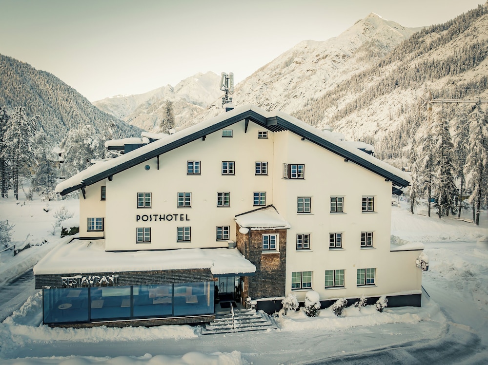 Posthotel Lechtal — hotel in Holzgau