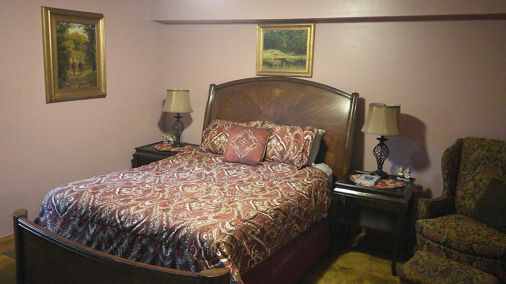 Lil Black Bear Inn - photo 47