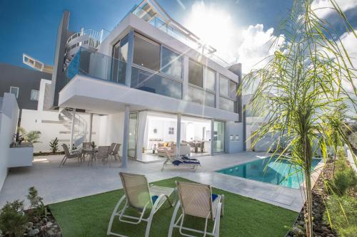 Blue Pearl Villas