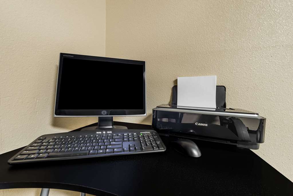 Days Inn Lexington SE Hamburg - photo 14