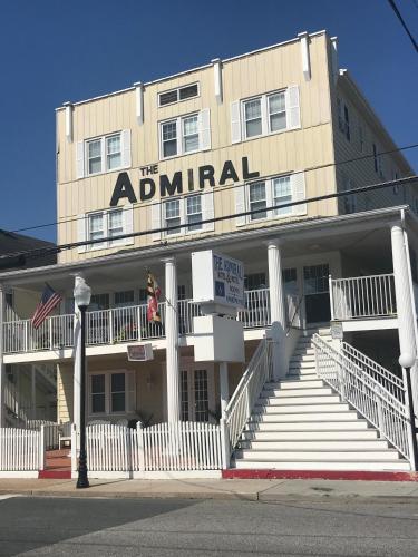 The Admiral Hotel Motel - photo 2