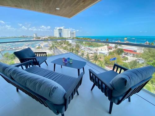 Antigua Resort Curio Collection By Hilton — Saint John S