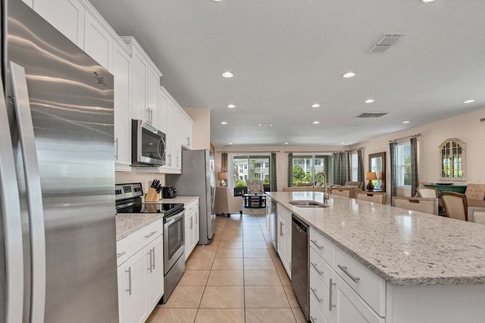 Reunion Golf Resort 8 Bed 8 Bath Amazing Pool Home 8 Bedroom Villa by RedAwning - photo 20