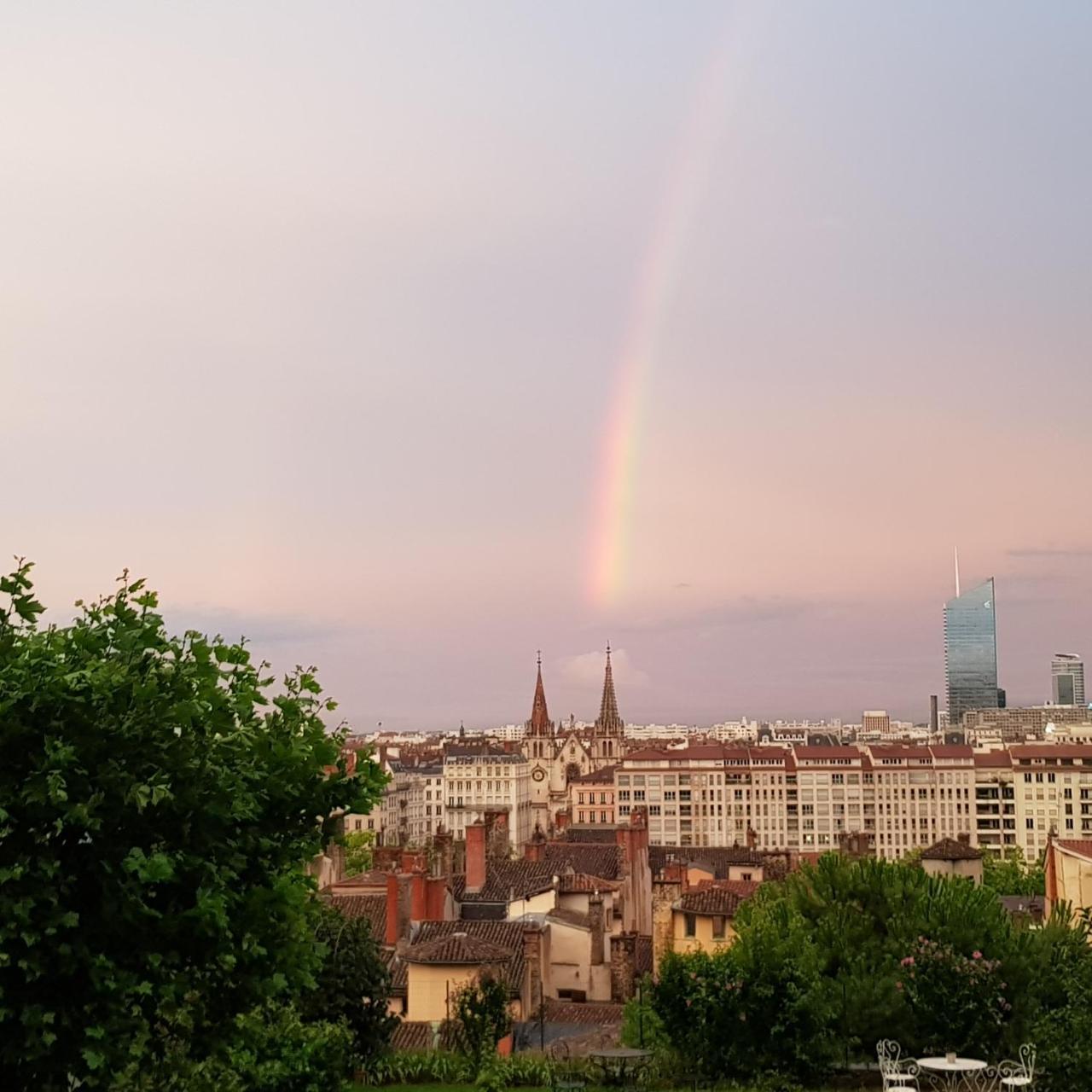 Le Jardin Suspendu Vieux Lyon Option Garage — 4-Star Luxury Hotel in Lyon, France