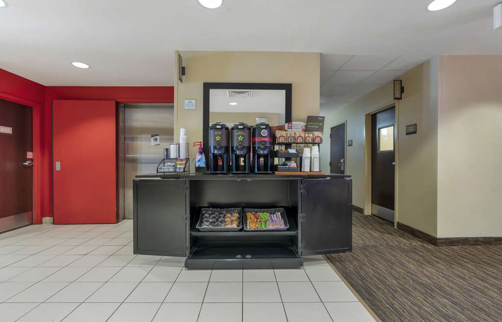 Extended Stay America Suites Stockton March Lane - photo 8