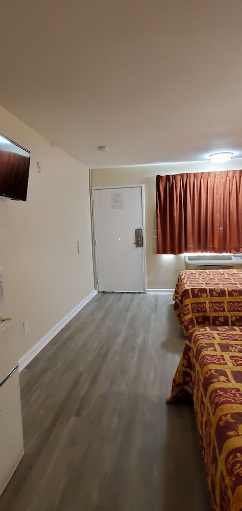Anaheim National Inn - photo 51