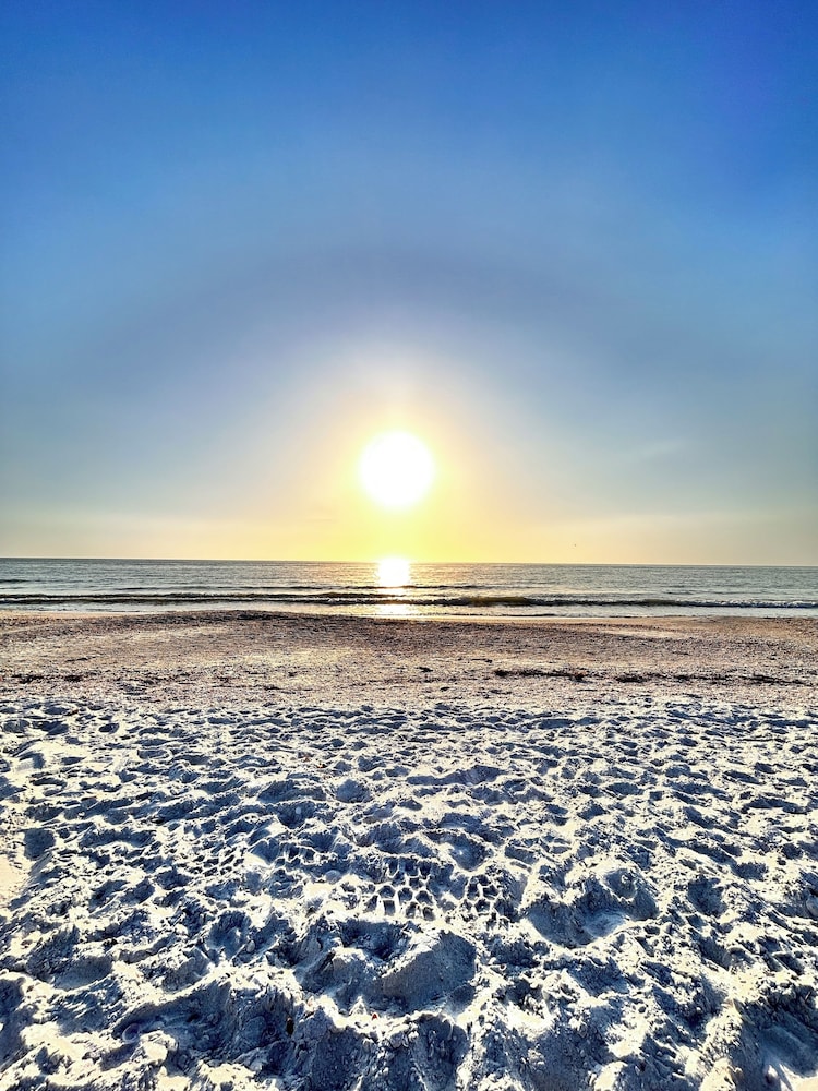 Inn on the Beach - photo 91