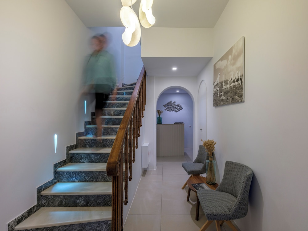 Bluetopia Suites — Mykonos — photo 2
