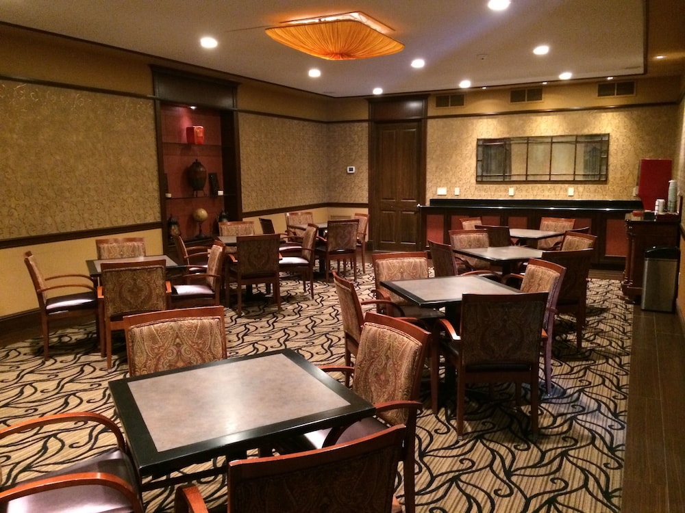 Chestnut Hill Hotel - photo 28
