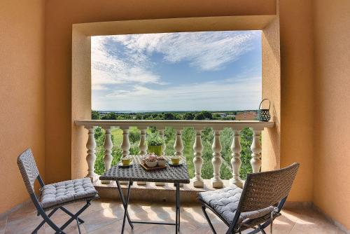 Modernes Appartement Mit Balkon Bbq Wlan Klima — 4-Star Luxury Hotel in Vodnjan, Croatia