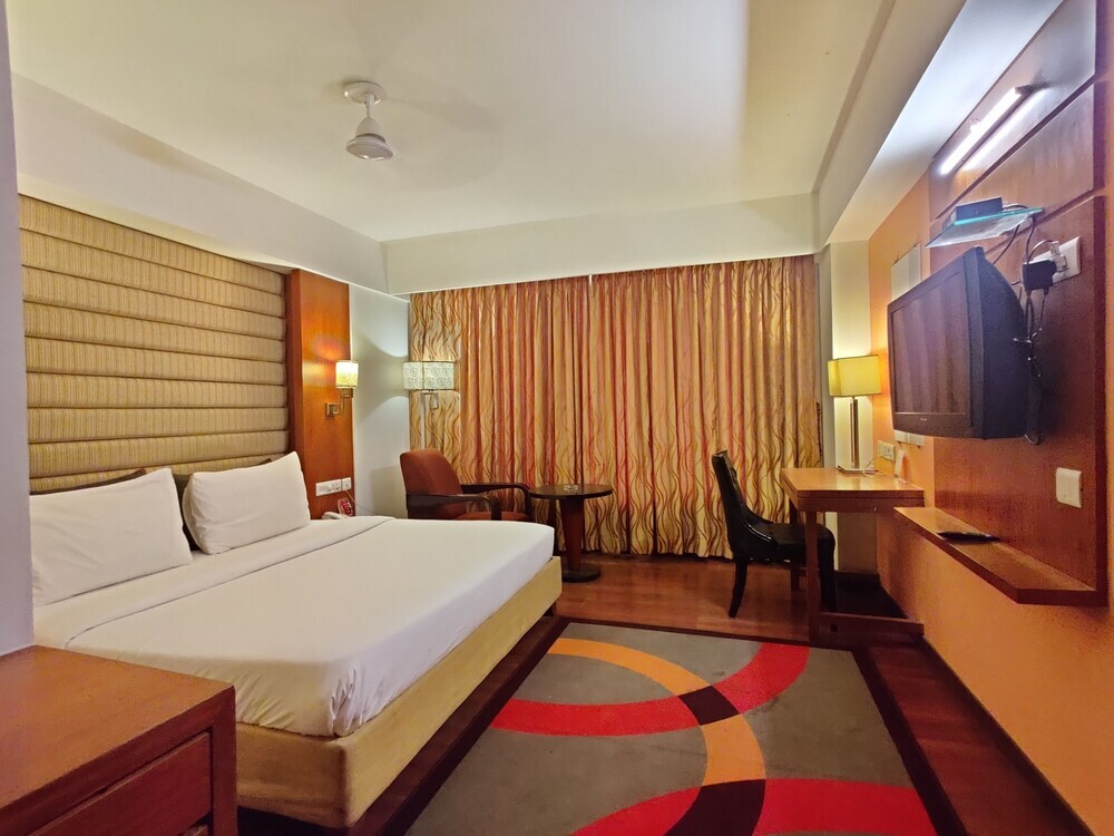 Avalon Hotel & Banquets — Ahmedabad — photo 4
