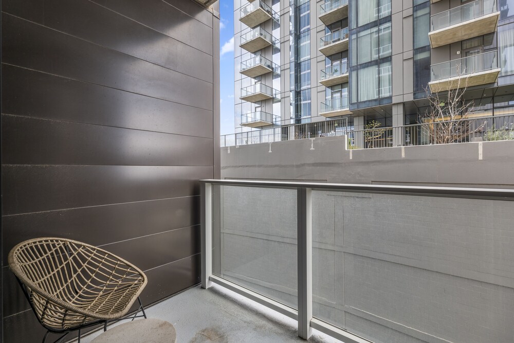 Austin Condo Hotel - photo 659