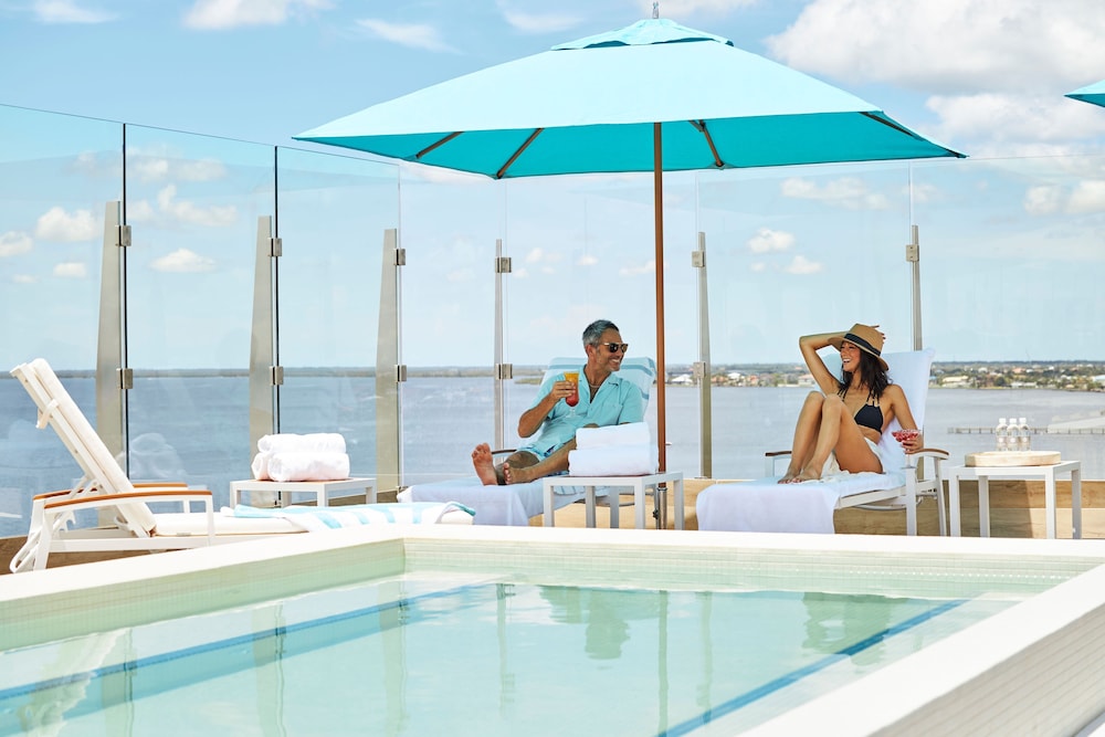 Sunseeker Resort Florida Gulf Coast Curio Collection - photo 33
