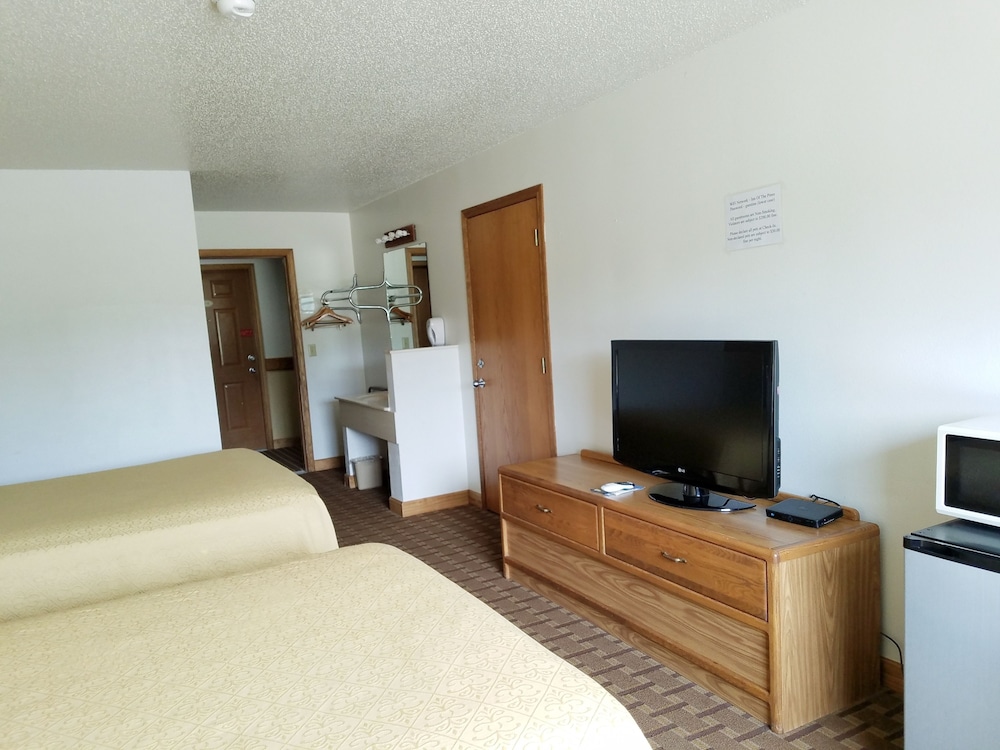 Inn of the Pines - photo 9