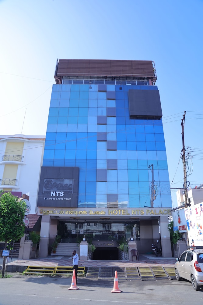 Breeze Palace — Karur