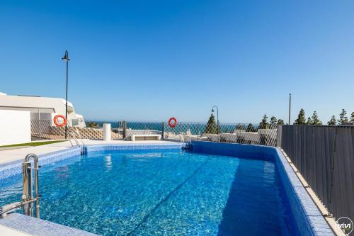 ViVi Homes Elies House Pool Gym Spa & Sea View — 4-Star Luxury Hotel in Mijas, Spain