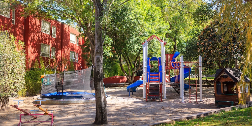 Children's play area - outdoor