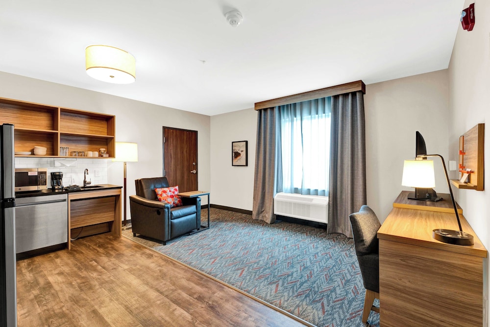 Candlewood Suites Detroit Auburn Hills by IHG - photo 32