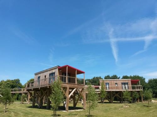 Domaine de Kervallon — hotel in Caro