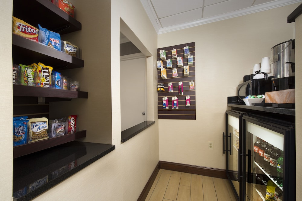 American Inn Of Bethesda - photo 14