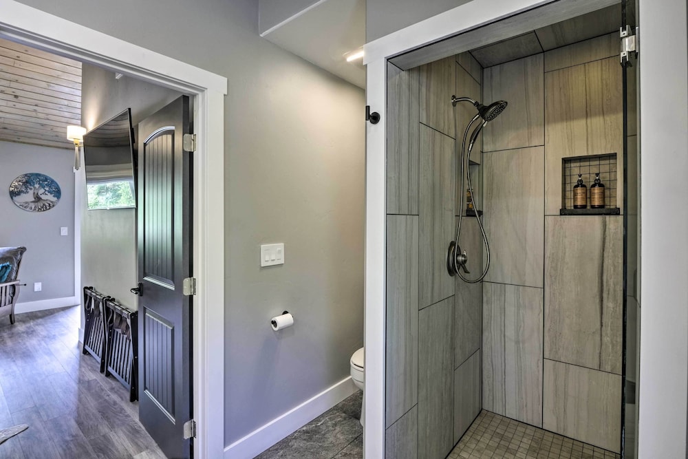 Upscale Home with Hot Tub 3 Mi to Breck Ski Resort - photo 14