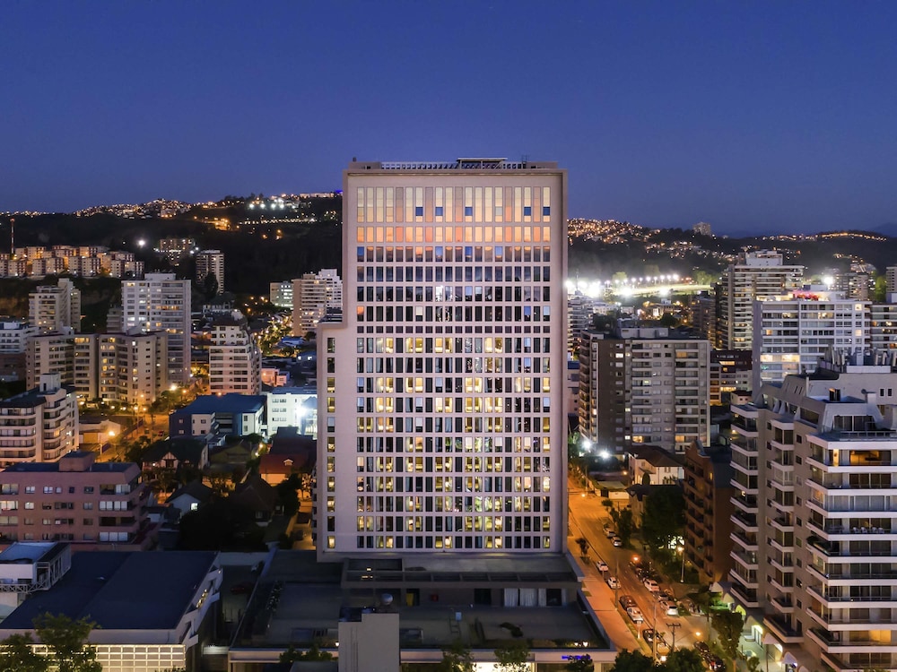 Novotel Viña del Mar — 4-Star Luxury Hotel in Vina Del Mar, Chile