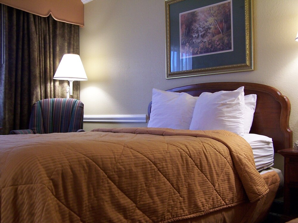 Kinderlou Inn - photo 11